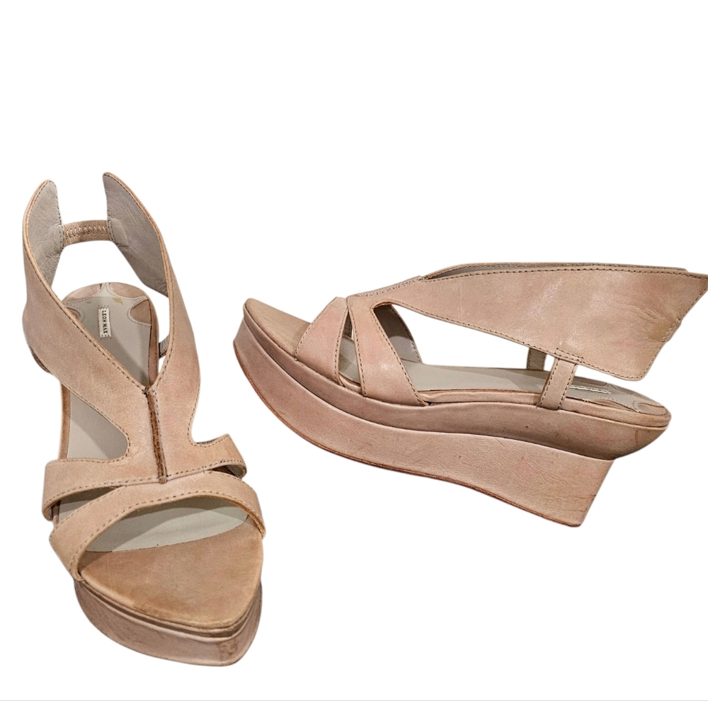 LEON MAX platform leather sandals 8.5 Bale taupe GUC tan statement shoes